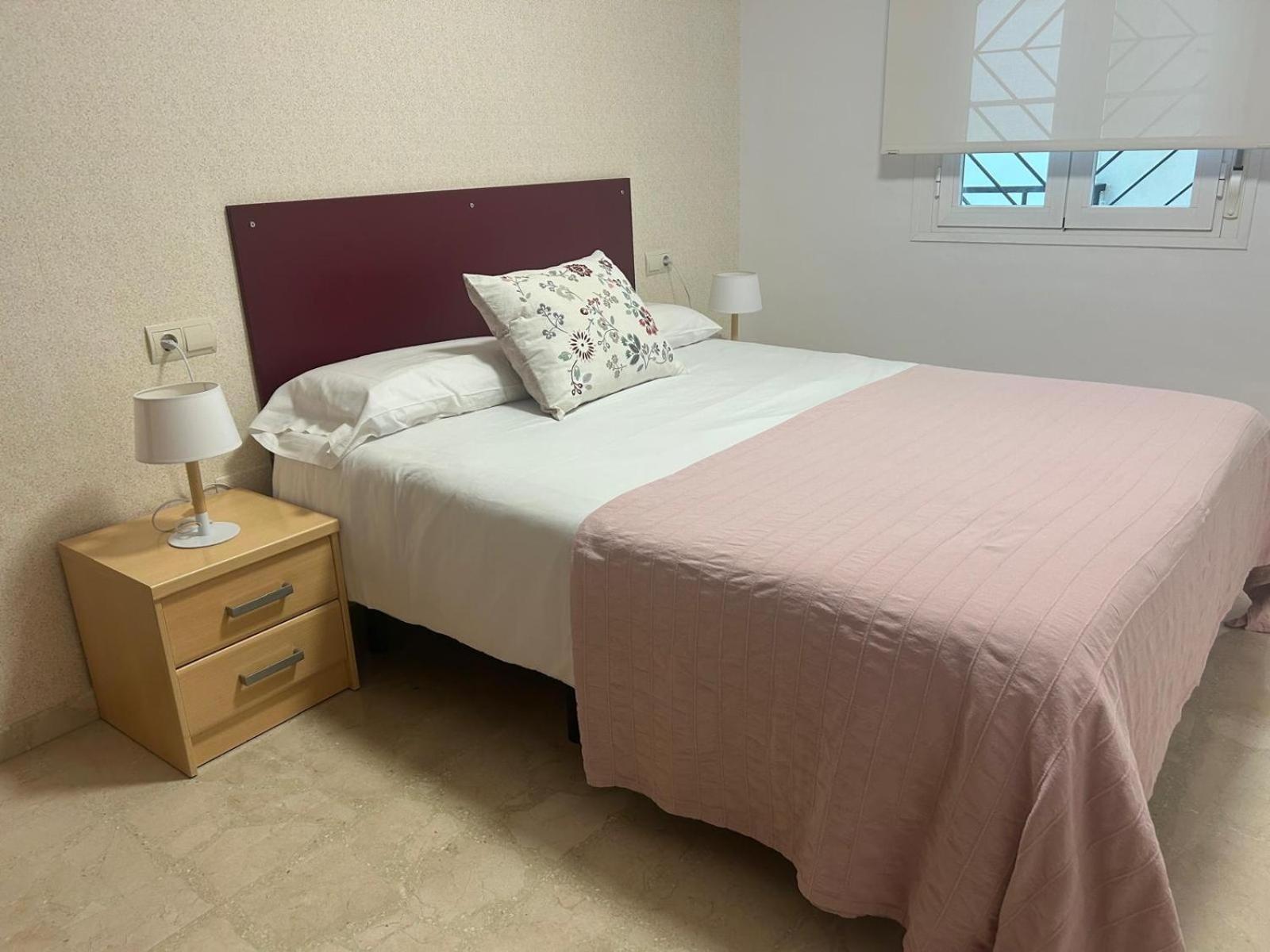 Apartamento primera línea playa. Vistas al mar Caleta de Vélez Exterior foto